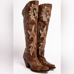 DAN POST WOMEN'S JILTED KNEE HIGH WESTERN BOOTS - only worn once